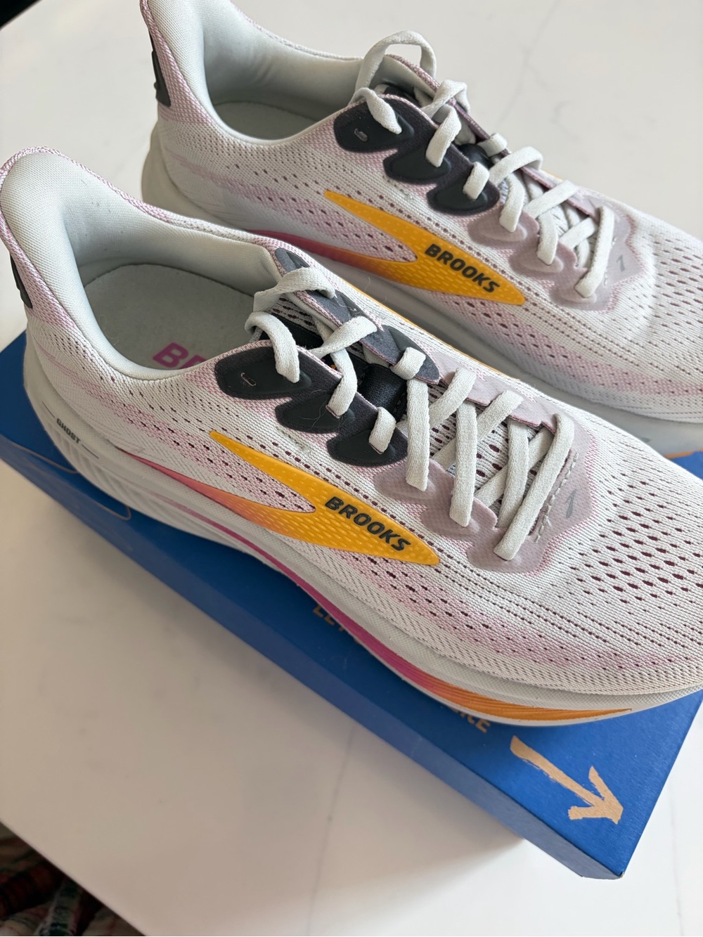 Brooks Ghost women’s sneakers - Picture 7 of 7